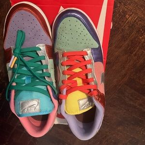 Nike
Dunk Low "Sunset Pulse" sneakers